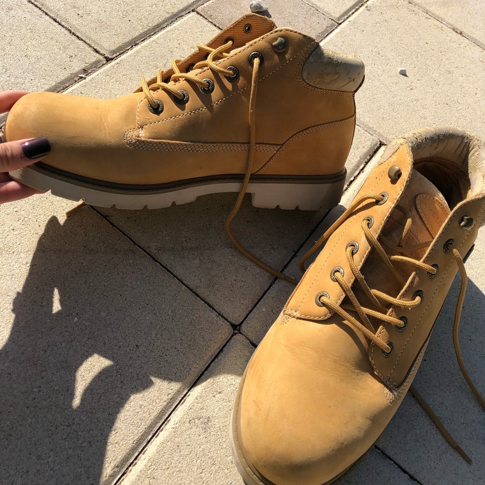Lugz.co boot